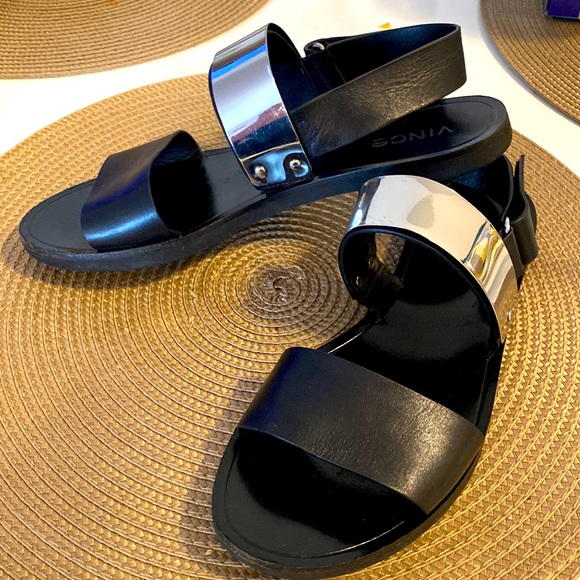Vince black flat sandals with chrome detail GUC sz 6.5 Beautiful chic - Picture 7 of 11